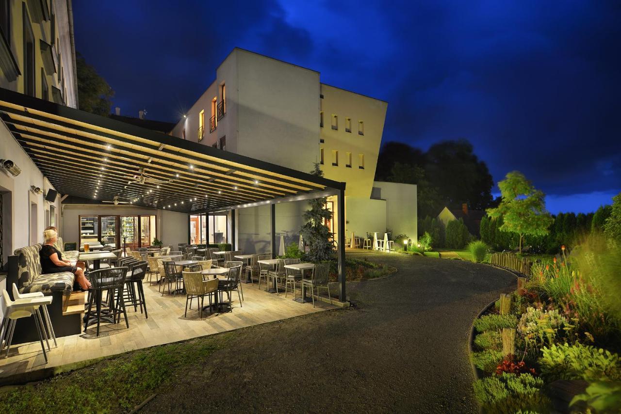 Chateau Loucen Garden Retreat מראה חיצוני תמונה