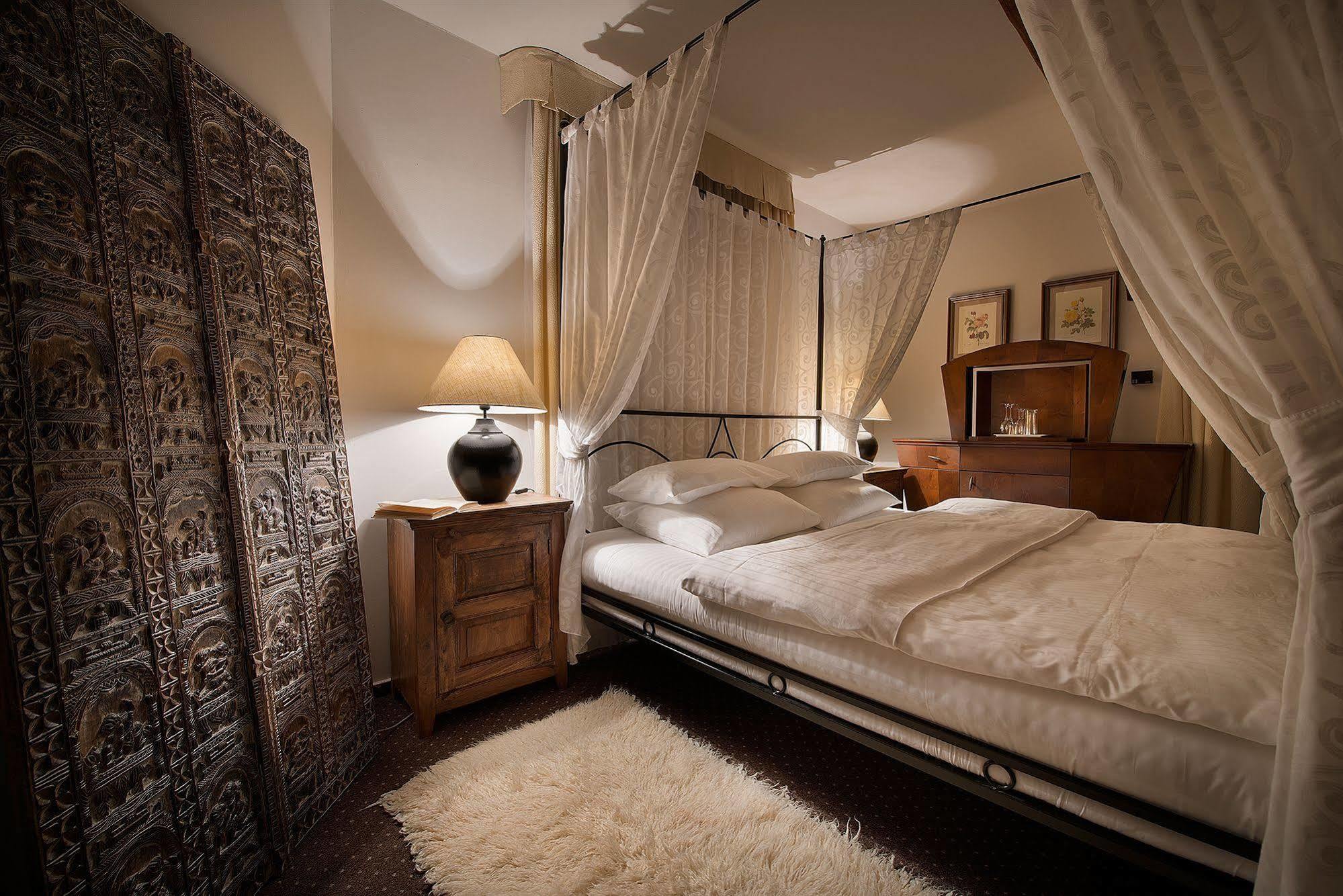 Chateau Loucen Garden Retreat מראה חיצוני תמונה